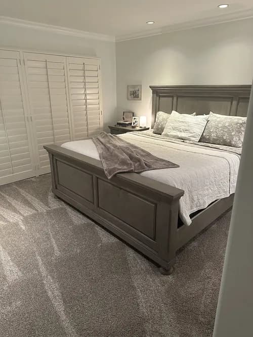 Maid in California - Photo 2