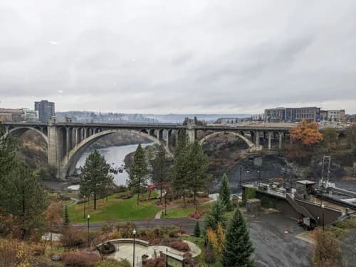 Maid In Spokane - Photo 3