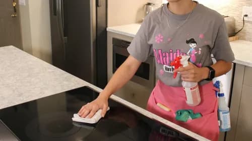 Maids of Movher - Photo 1