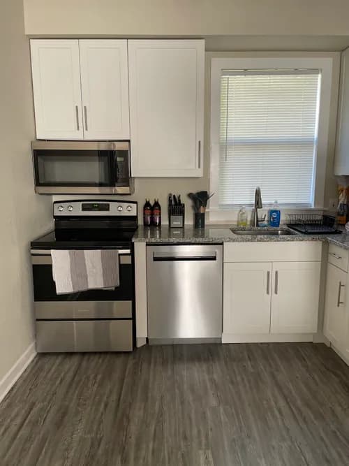 MaidThis Cleaning of St Petersburg-Clearwater - Photo 5