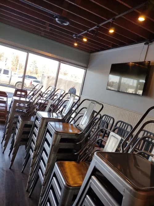 Mama Bear's Cleaning Services - Photo 4