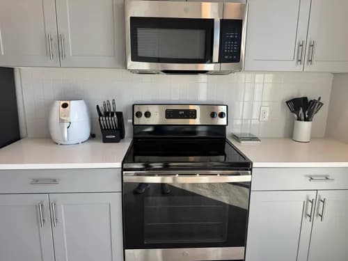 Mariana's House Cleaning Service LLC