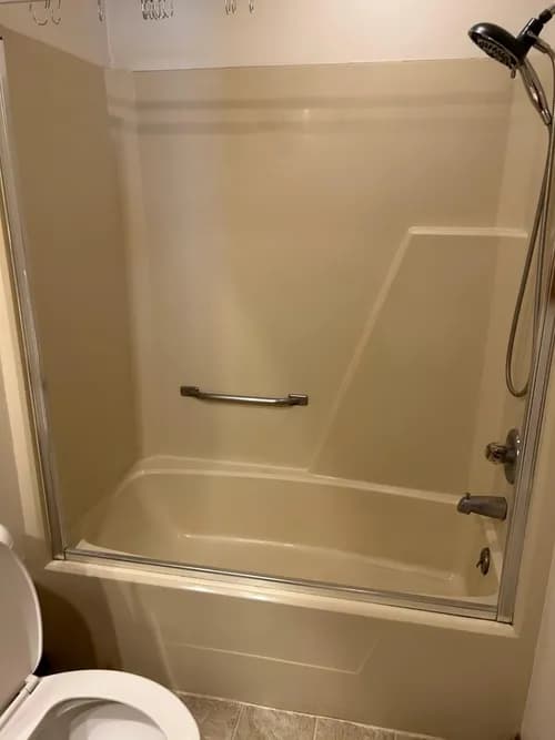 MaryS Cleaning Services LLC - Photo 2