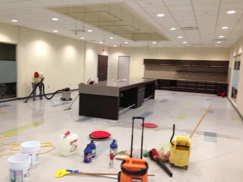 Maximum Cleaning - Photo 2