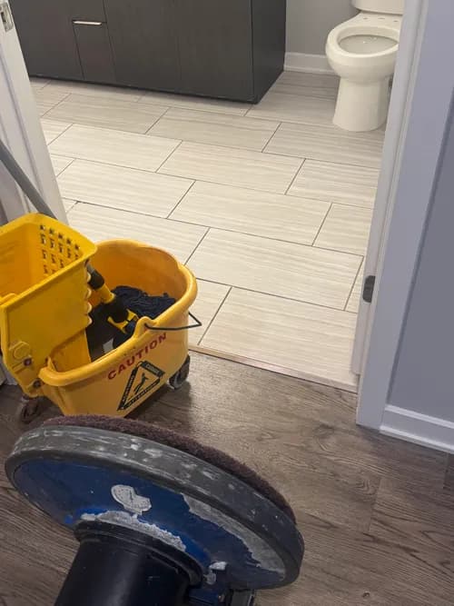 MCI Cleaning Services - Photo 3