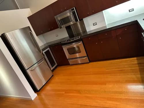 Mendoza's Cleaning Services - Photo 3