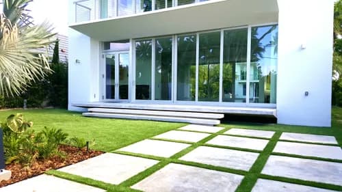 Miami Shine Cleaners - Photo 2