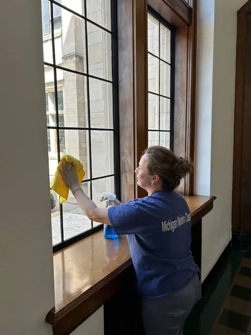 MICHIGAN MODERN CLEANING - Photo 1