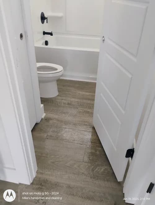 Mikes Handyman and Cleaning - Photo 4