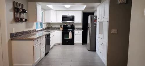 Modern Clean - Photo 4