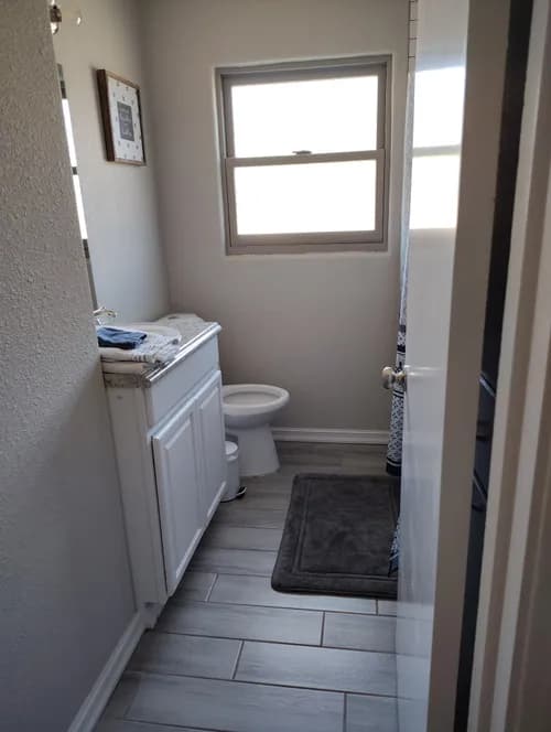 Mom's House Cleaning - Photo 2