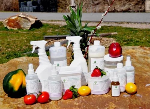 NaturallyNeat Cleaning Services - Photo 4