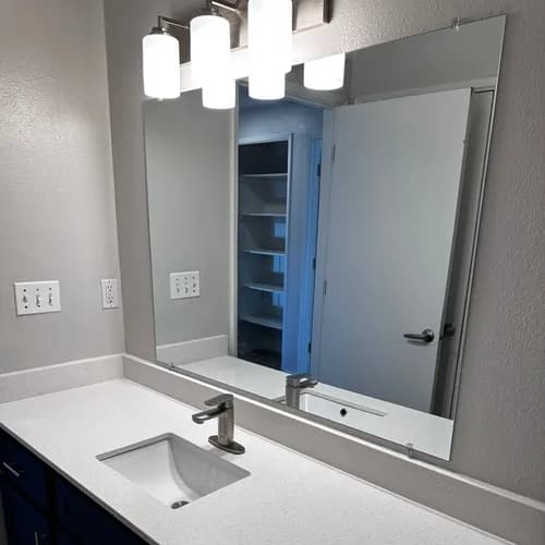 NeatBee Cleaning - Photo 1