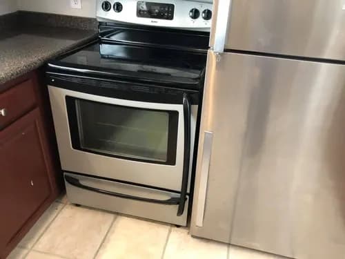 Nikis Cleaning Services - Hillsboro area - Photo 2