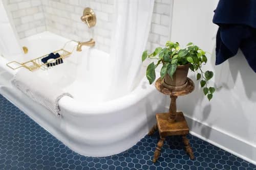 Nook & Cranny Homekeeping