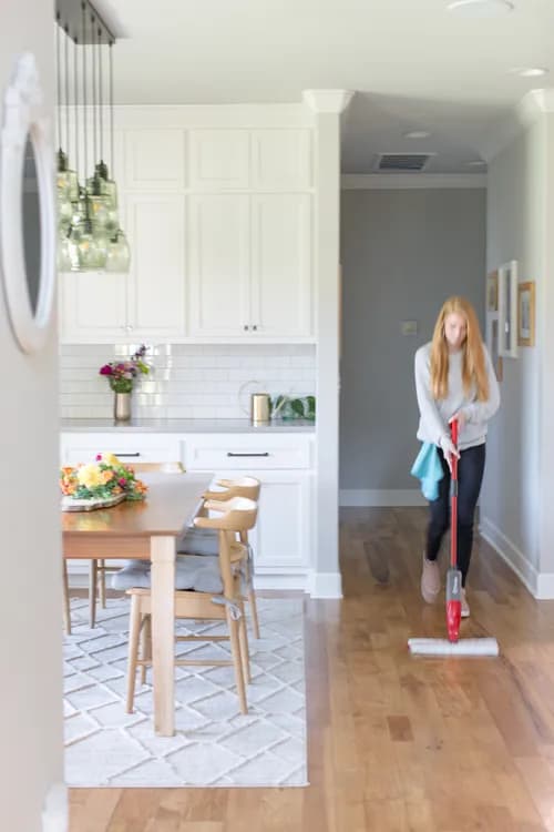 Nook & Cranny Homekeeping - Photo 3