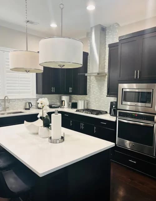 Octaglow Cleaning Services LLC