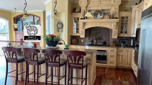 Omi’s Cleaning Services