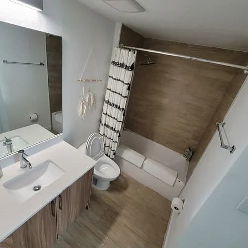 On Point Cleaning And Moving