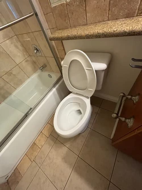 OneTouch Cleaners - San Diego - Photo 4