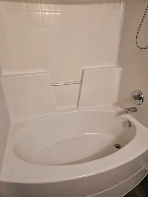 Opalescent Cleaning LLC