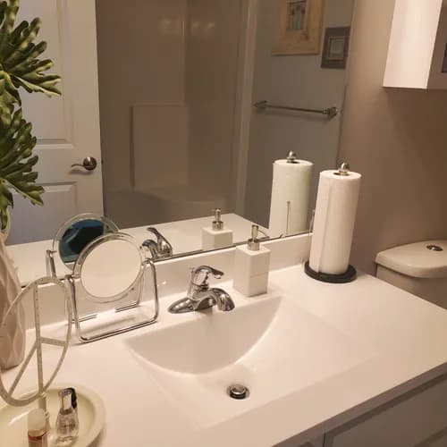 Paid 2 Maid Cleaning Service - Photo 3