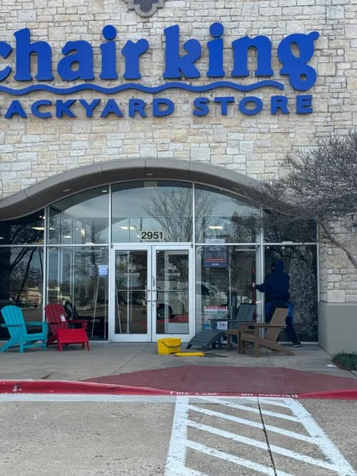 Paneless Home Services - Photo 3