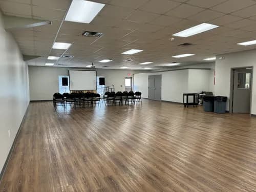 Pelican Janitorial - Photo 2