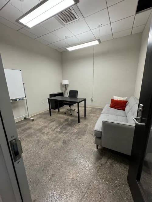 Pelican Janitorial - Photo 3