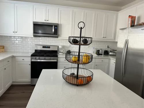 Pink's Cleaning - Photo 1