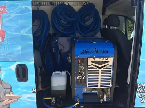 Pink Service Company - Photo 2