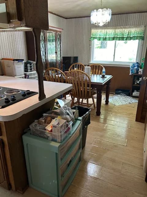 Pixie’s Cleaners LLC - Photo 2