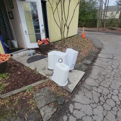 Precise Cleaning Co. - Photo 3