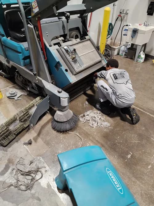 Premier Clean - Photo 3