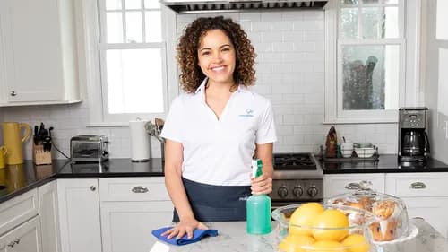 PROFESSIONAL HOUSEKEEPER - Photo 3