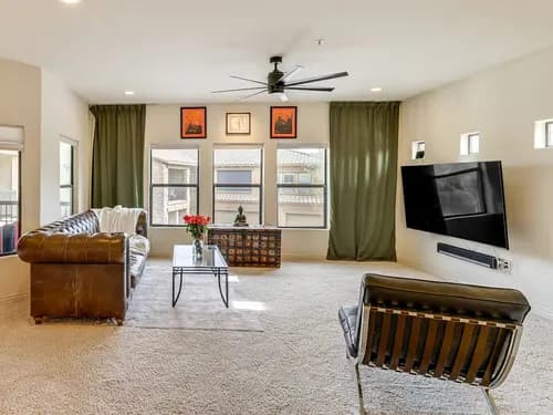 Queen's Maid Cleaning & Vacation Rental Services