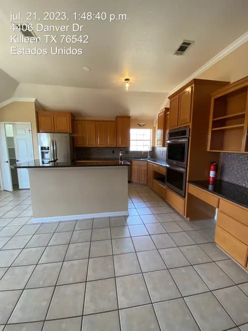 R&H CLEANING LLC - Photo 3