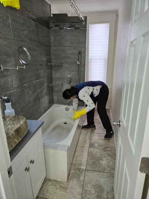 Resilient Cleaning Services LLC - Photo 5