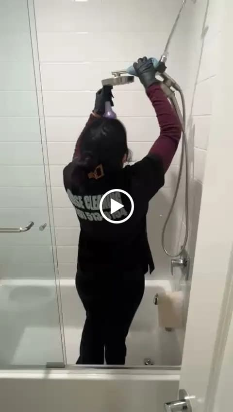 San Diego House Cleaning by The Mighty Maids - Photo 3