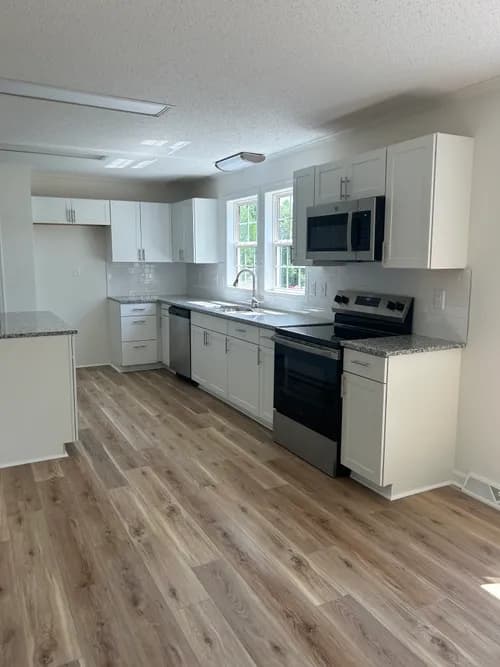 Sandra M. Cleaning Services LLC - Photo 1