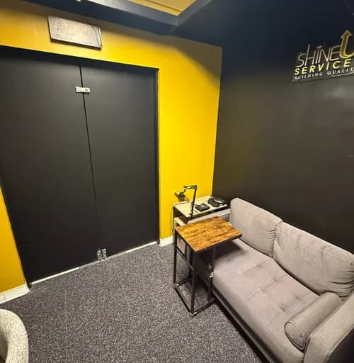 Shine Up Services - Photo 1