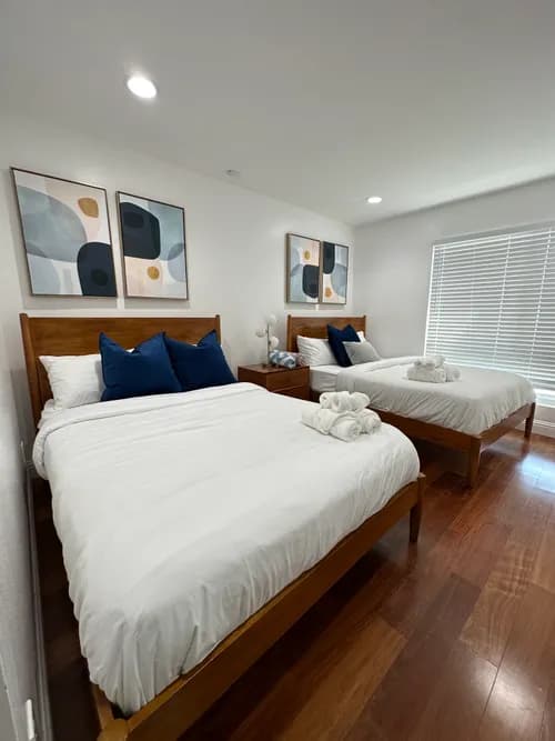 ShinePro Clean Solutions - Photo 2