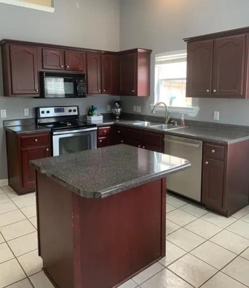 Simply Clean Pros - Photo 1