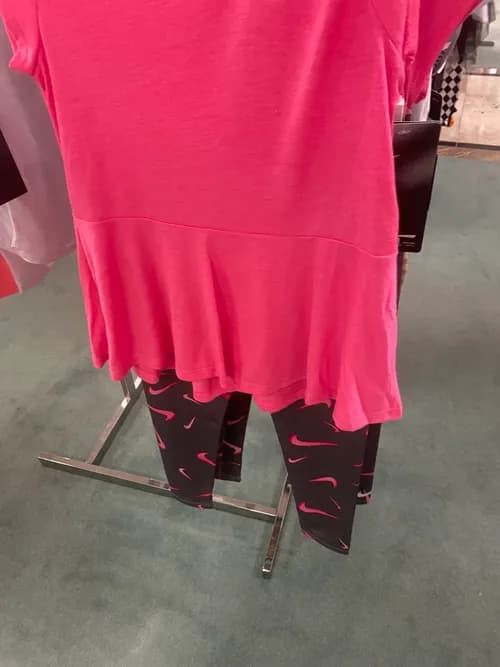 Simply Spotless House Cleaning - Photo 4