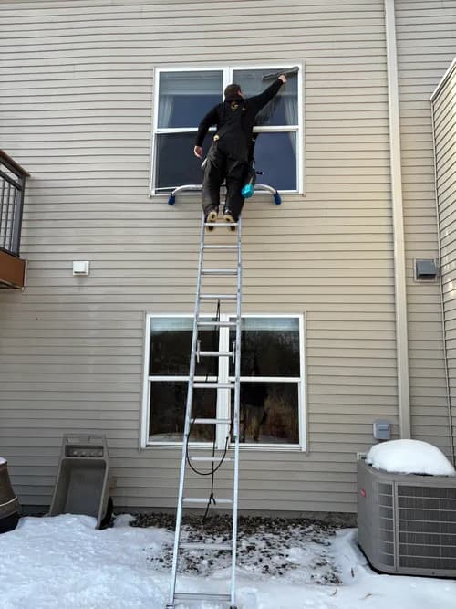 SM Cleaning Solutions LLC - Photo 4