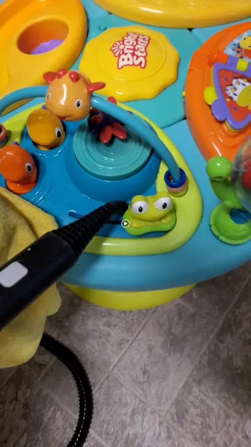 Sophisticated Cleaners - Photo 2