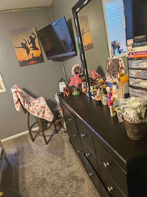 Sparkle and Shine - Photo 1