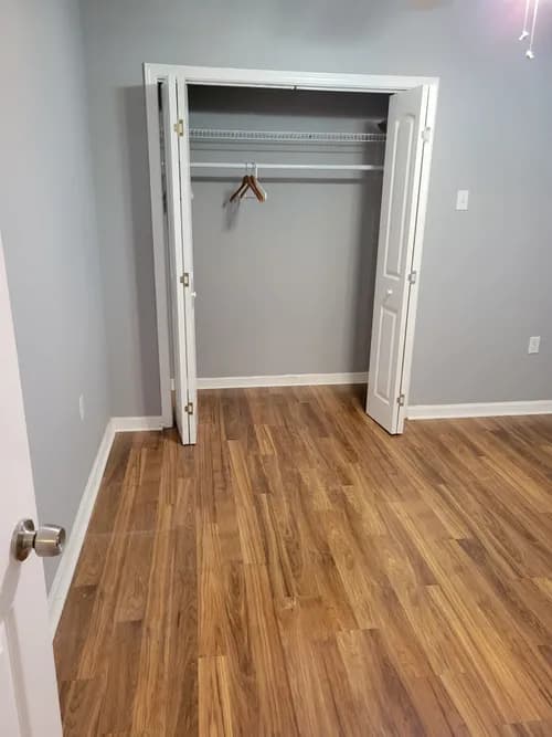 Sparkle Krystal Kleaning LLC - Photo 4