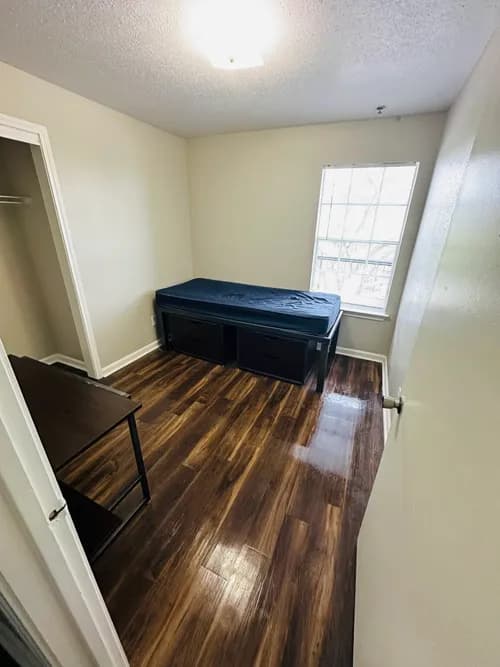 Sparkle Krystal Kleaning LLC - Photo 5