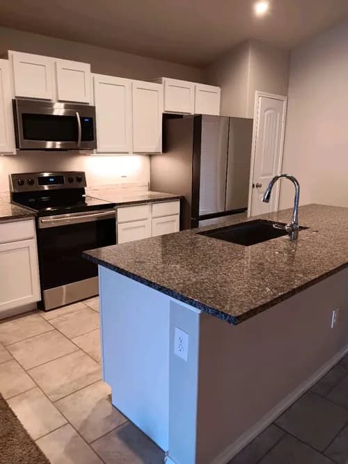 Sparkling Crew - Photo 2